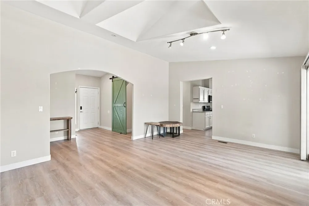 4164 Hackney Paso Robles, CA 93446