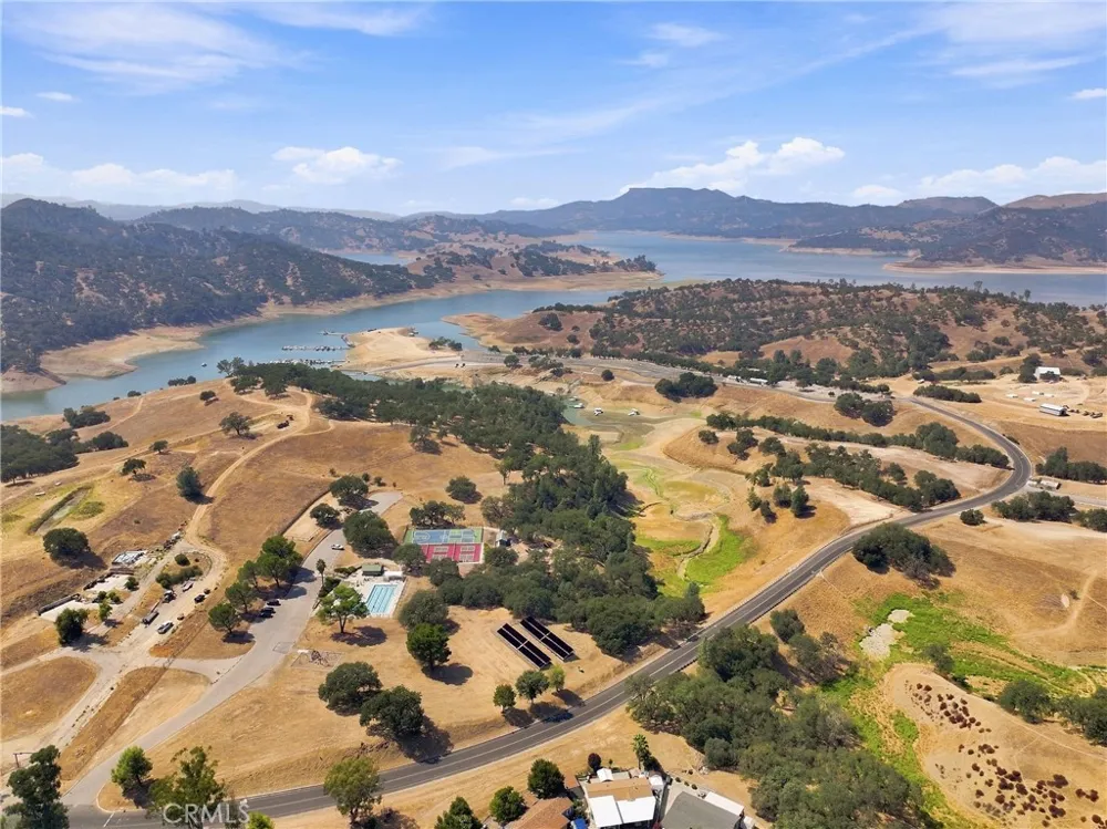 4164 Hackney Paso Robles, CA 93446