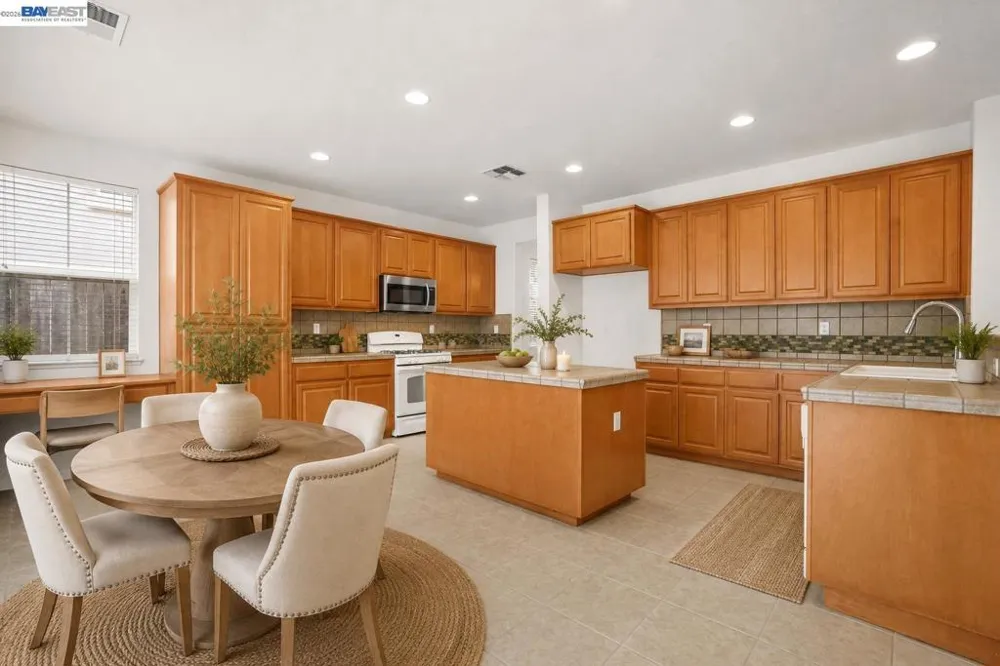 9100 Golf Canyon Dr Patterson, CA 95363