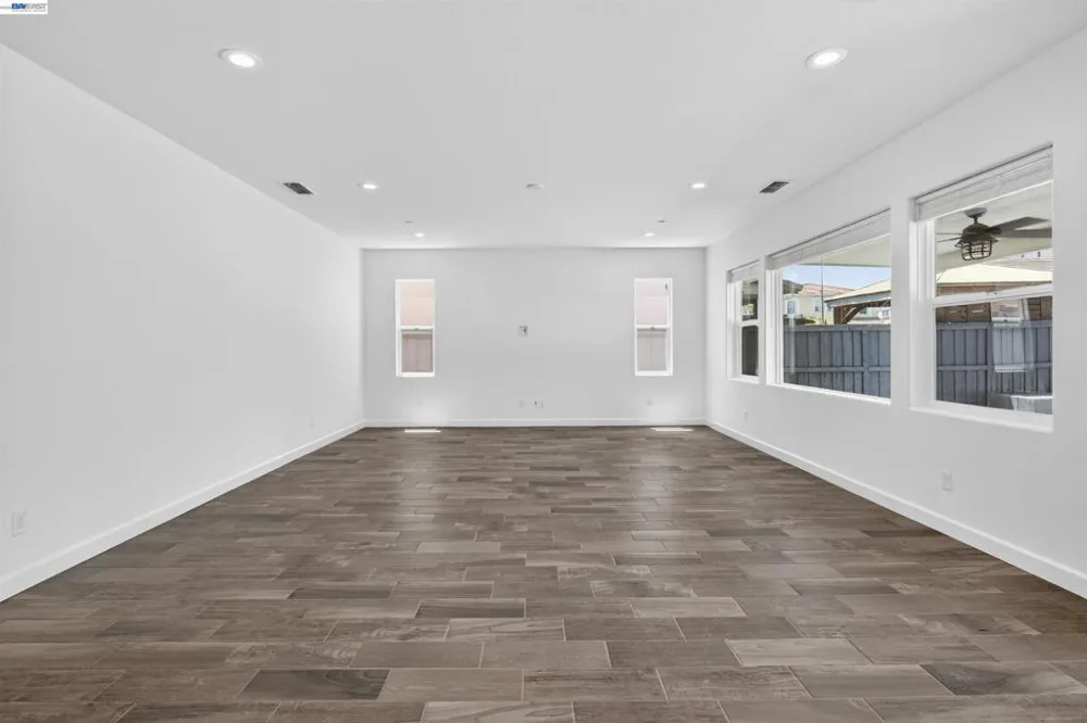 2609 Aurora Astorga Dr Tracy, CA 95376