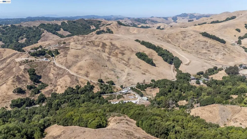 21479 Eden Canyon Rd Castro Valley, CA 94552