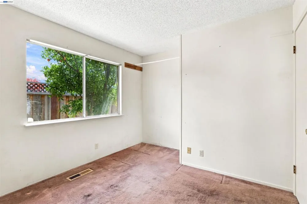 35278 Cornwall Pl Newark, CA 94560