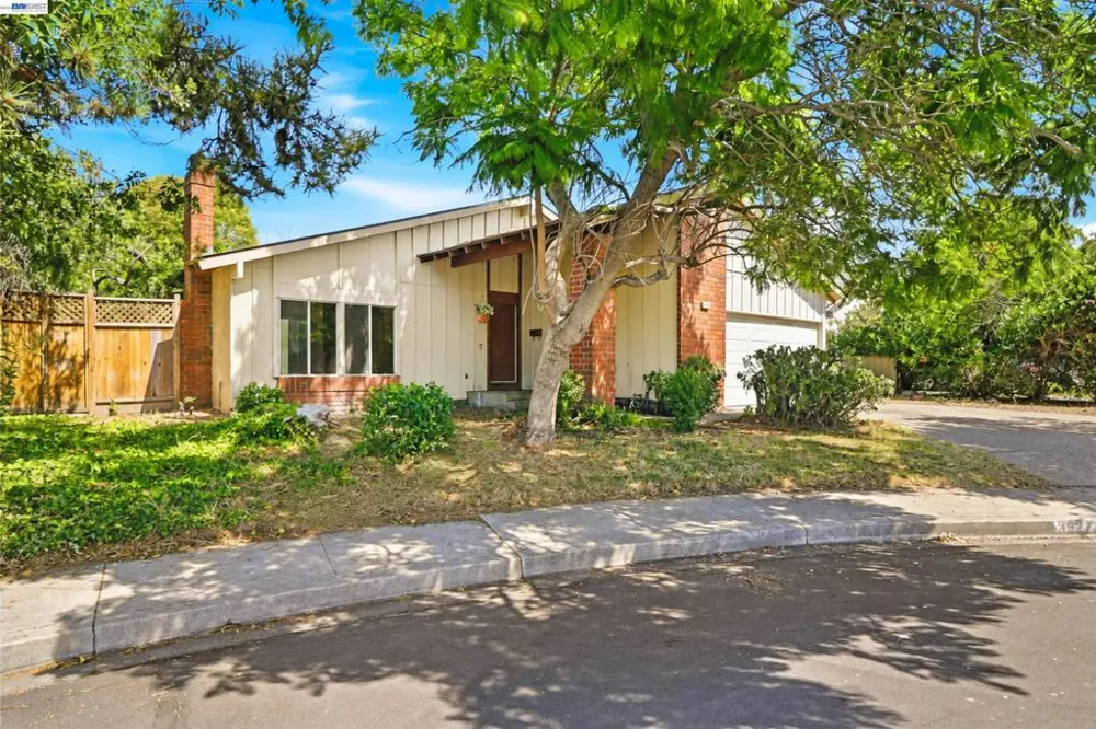 35278 Cornwall Pl Newark, CA 94560