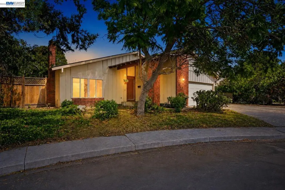 35278 Cornwall Pl Newark, CA 94560