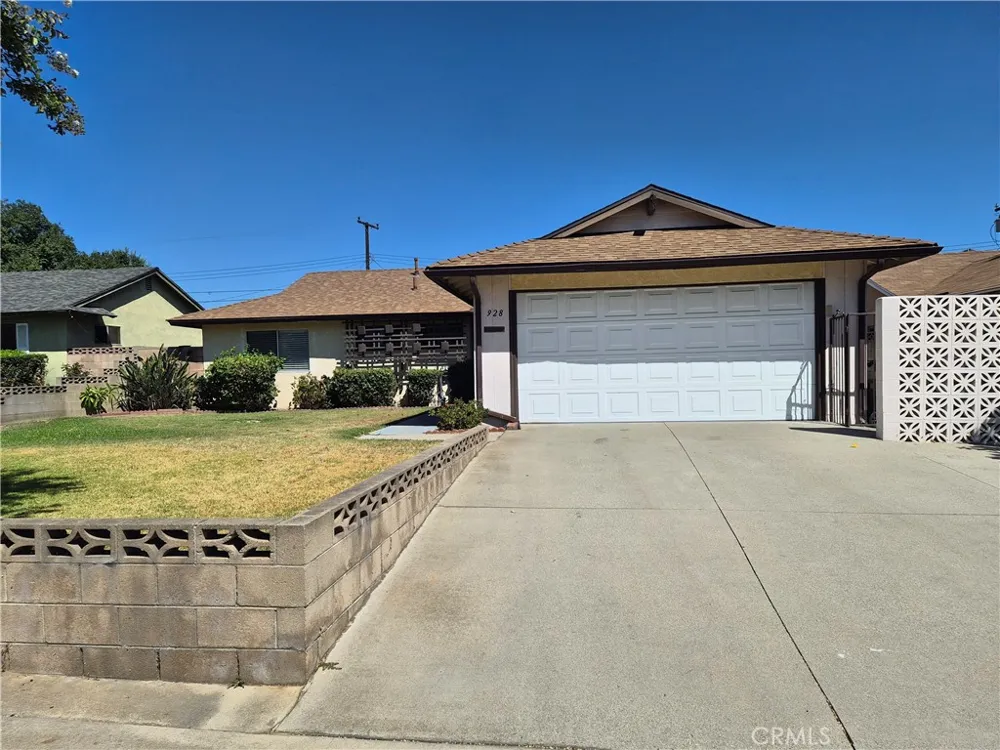 928 Humboldt Ontario, CA 91764