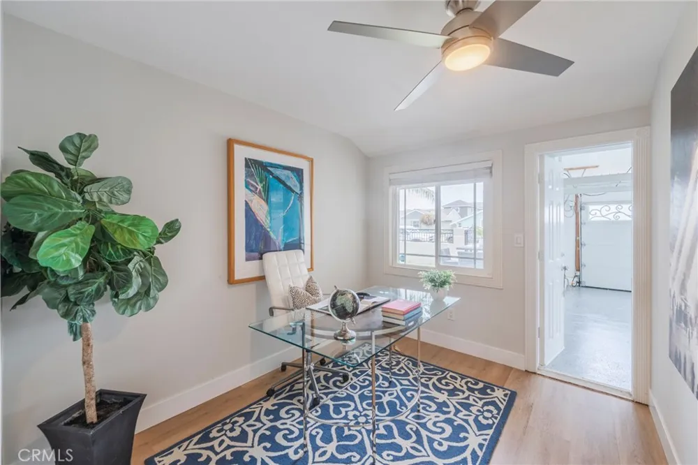 17661 Still Harbor Huntington Beach, CA 92647