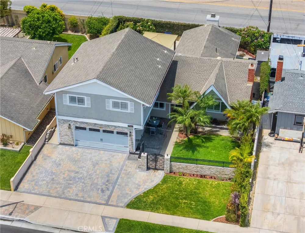 17661 Still Harbor Huntington Beach, CA 92647