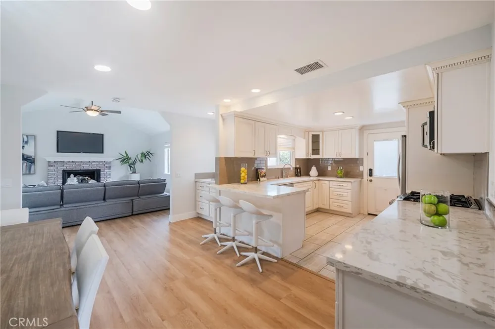 17661 Still Harbor Huntington Beach, CA 92647