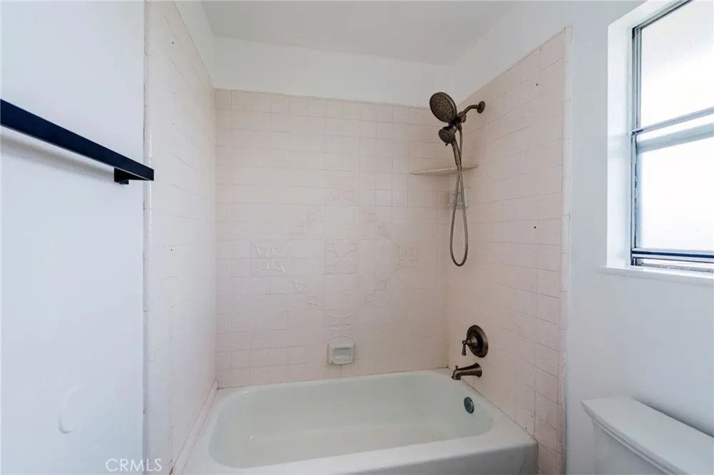 17661 Still Harbor Huntington Beach, CA 92647