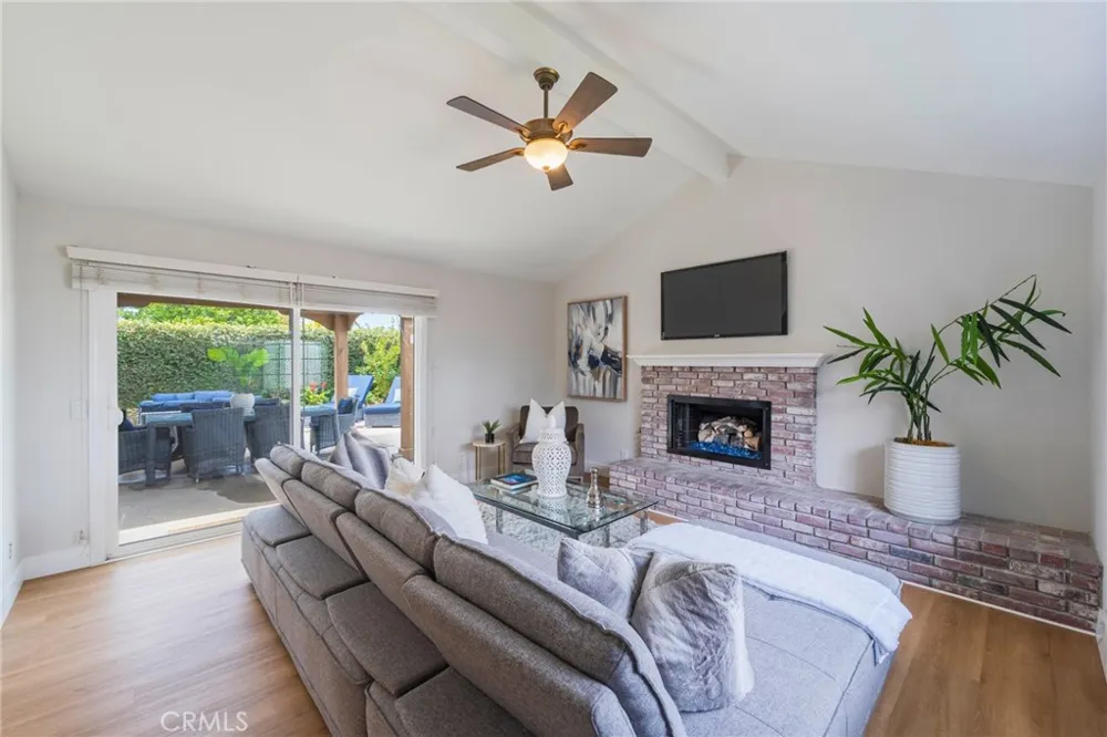 17661 Still Harbor Huntington Beach, CA 92647