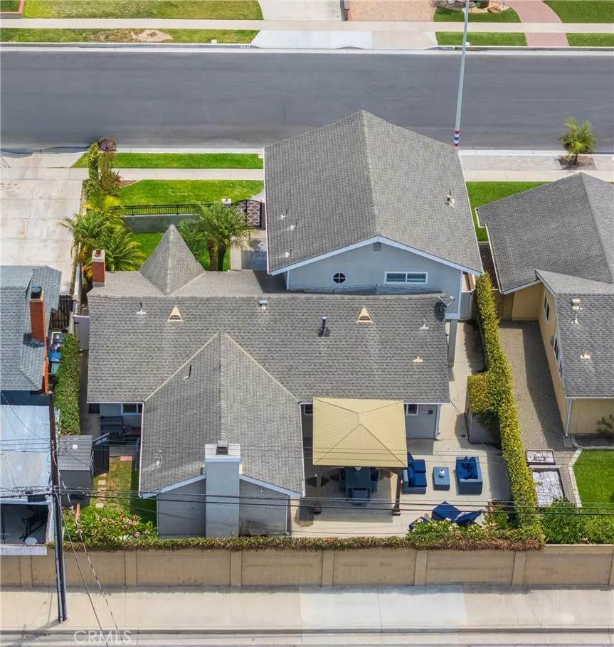 17661 Still Harbor Huntington Beach, CA 92647