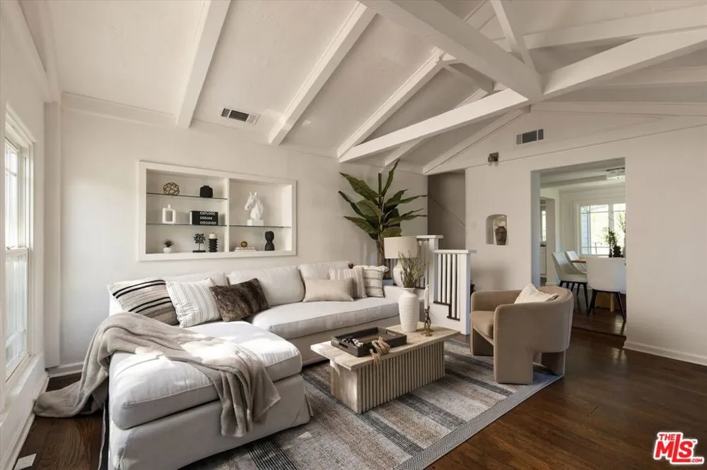 5514 Canyonside Road La Crescenta, CA 91214