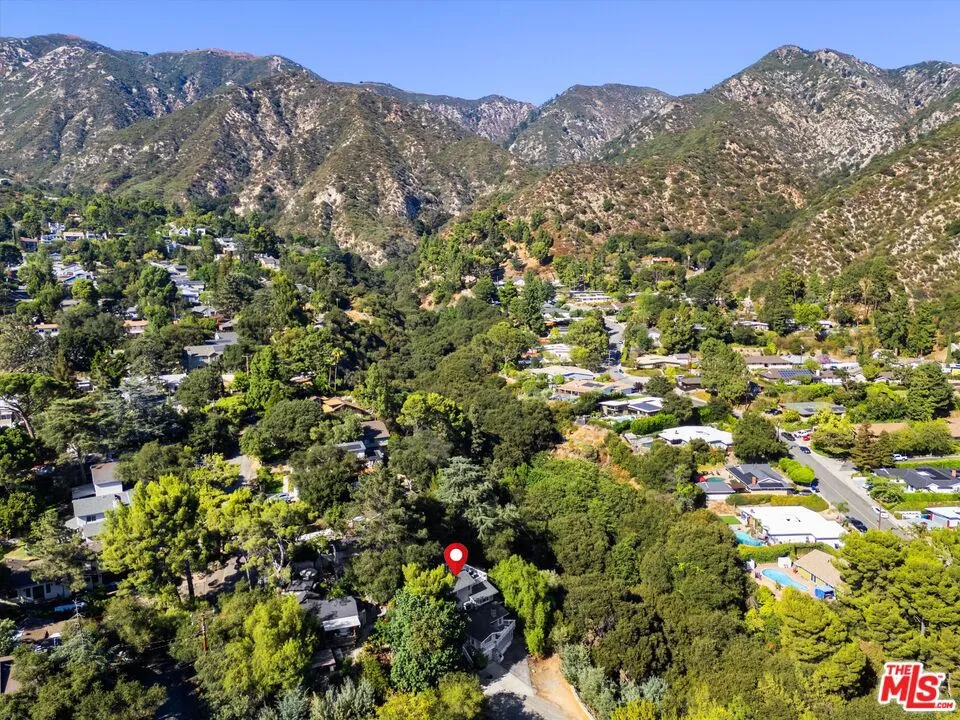 5514 Canyonside Road La Crescenta, CA 91214