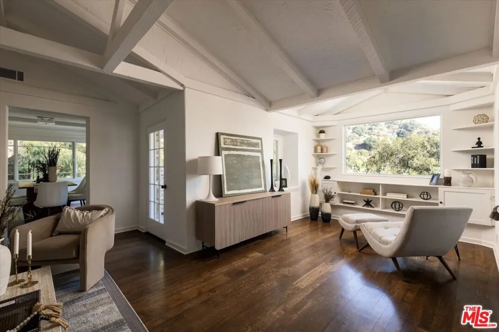 5514 Canyonside Road La Crescenta, CA 91214