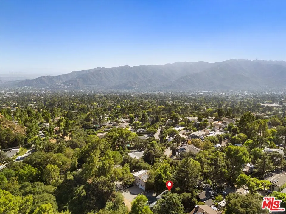 5514 Canyonside Road La Crescenta, CA 91214