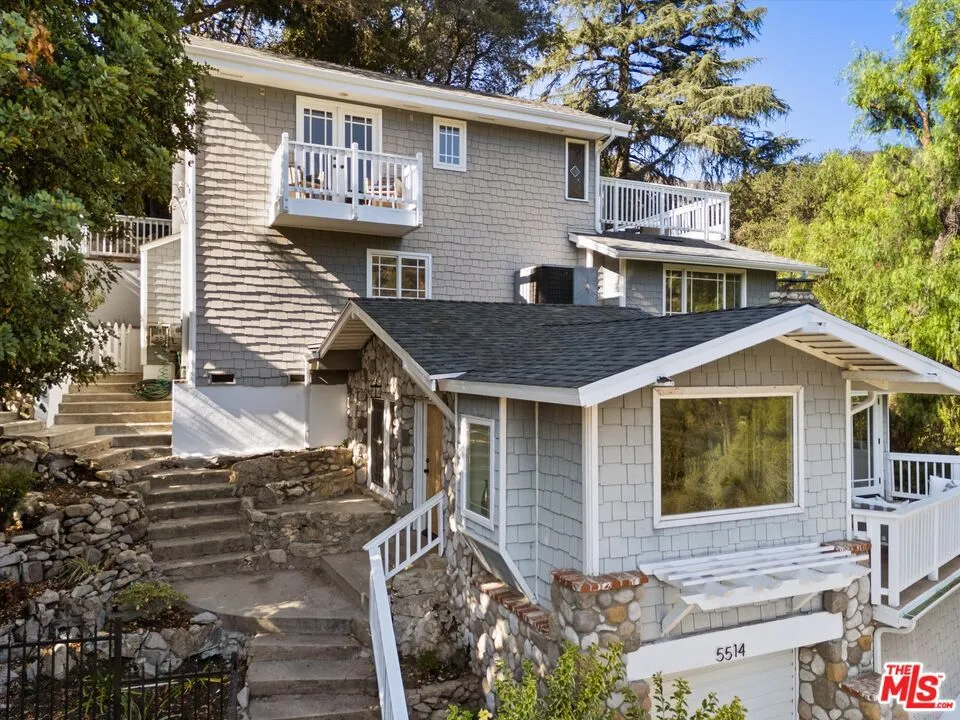 5514 Canyonside Road La Crescenta, CA 91214