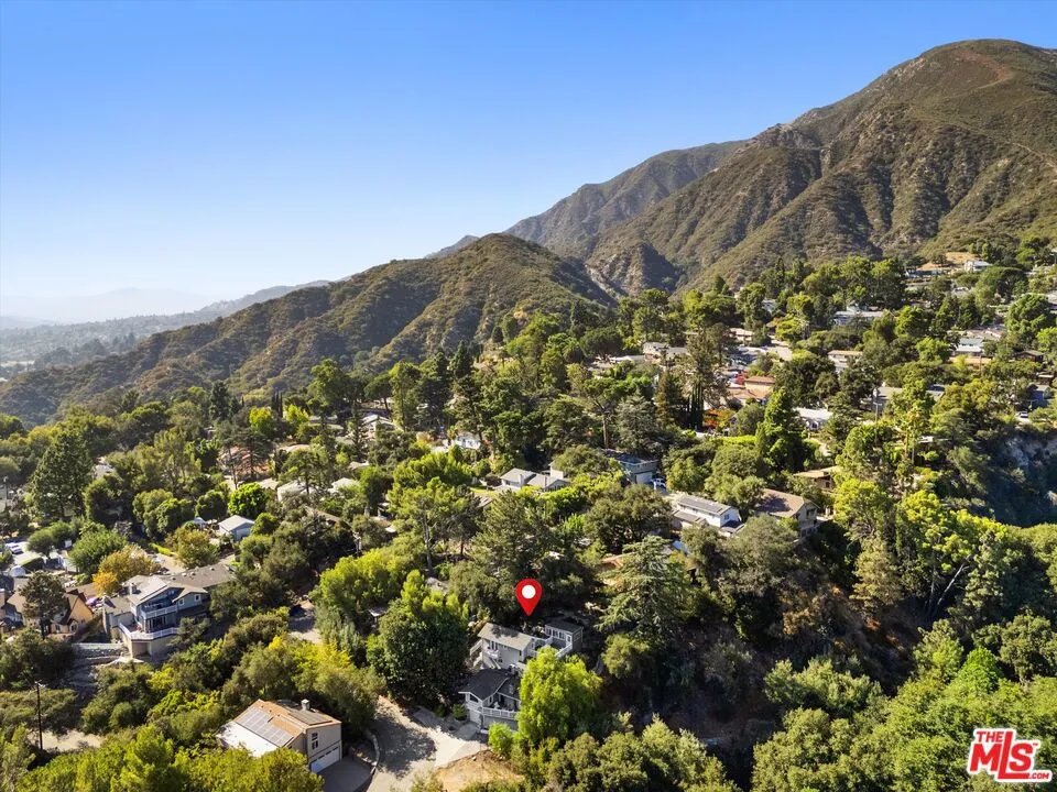 5514 Canyonside Road La Crescenta, CA 91214