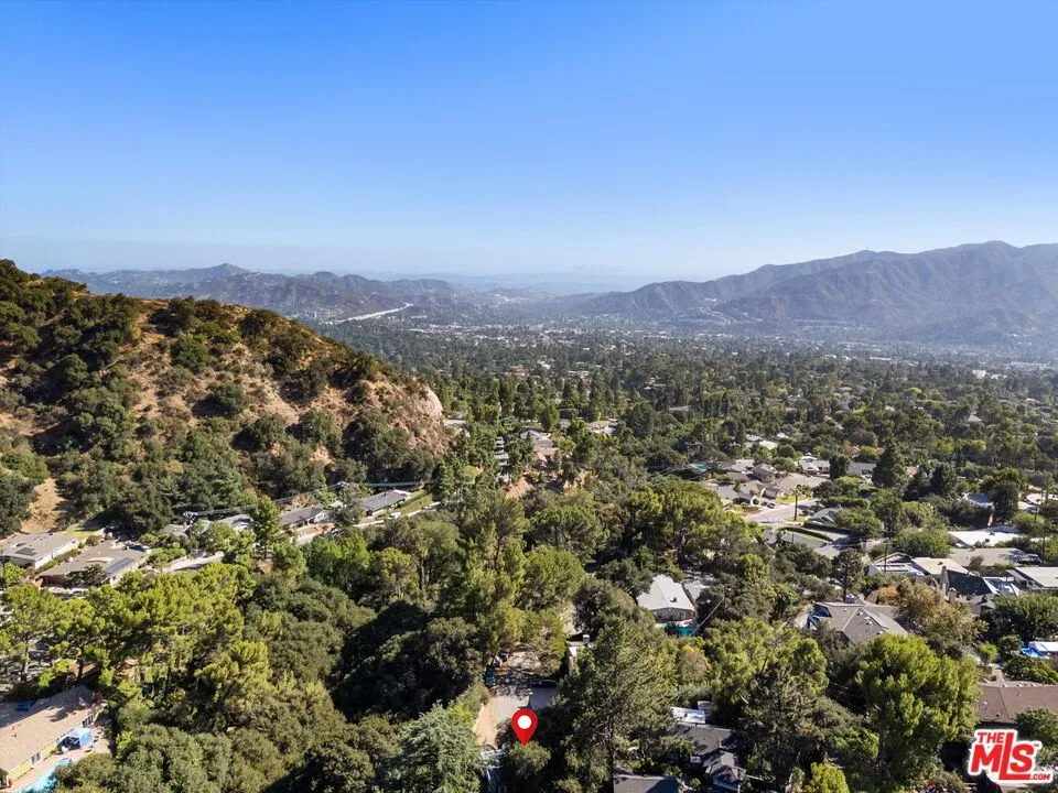 5514 Canyonside Road La Crescenta, CA 91214