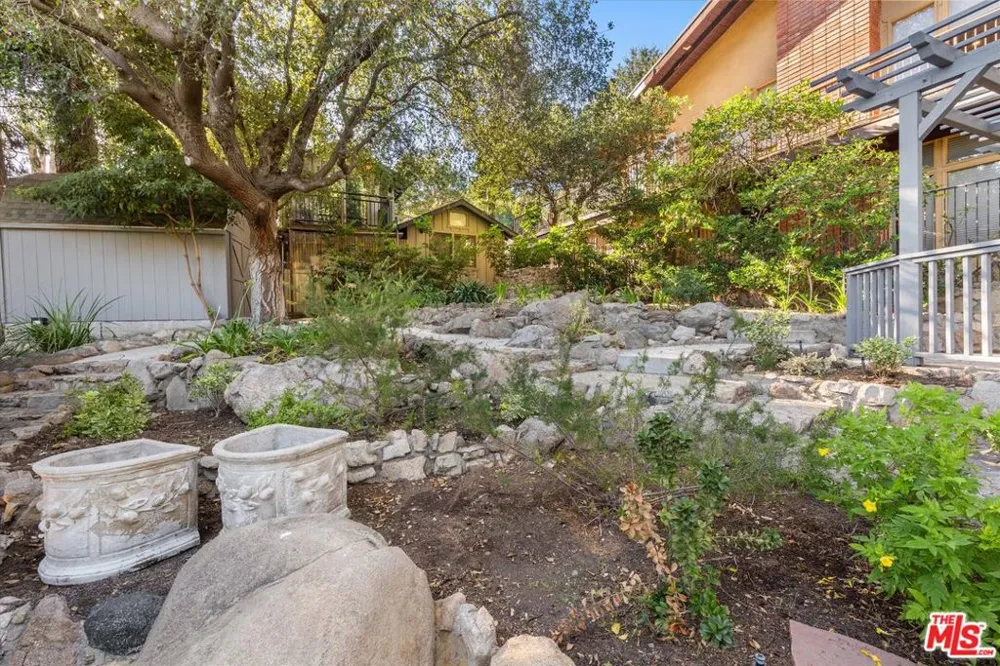 5514 Canyonside Road La Crescenta, CA 91214