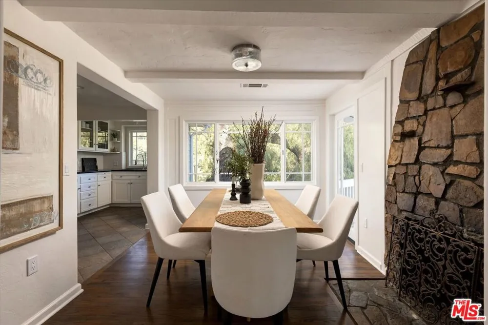 5514 Canyonside Road La Crescenta, CA 91214