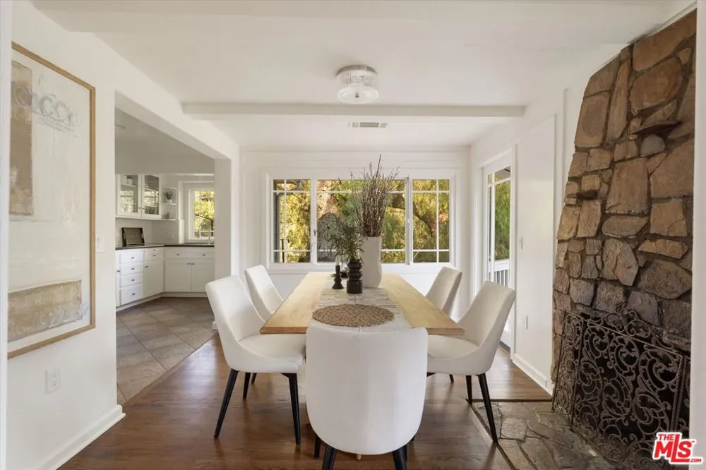 5514 Canyonside Road La Crescenta, CA 91214