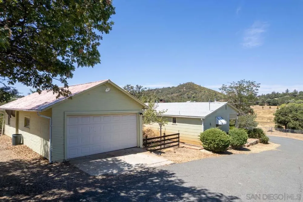 2314 Banner Dr Julian, CA 92036