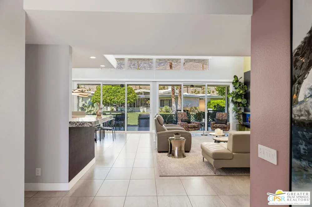 1566 Cabildo Circle Palm Springs, CA 92264