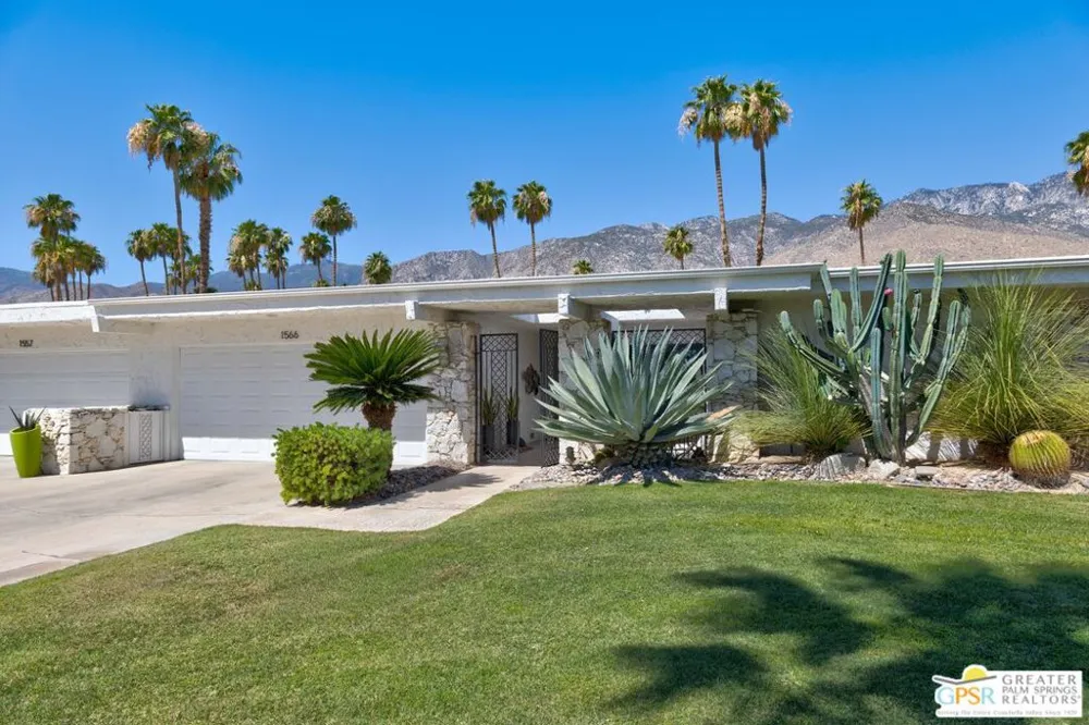 1566 Cabildo Circle Palm Springs, CA 92264
