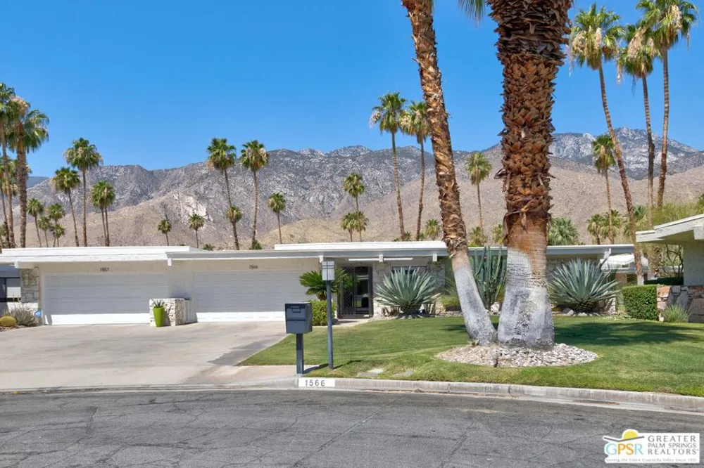 1566 Cabildo Circle Palm Springs, CA 92264