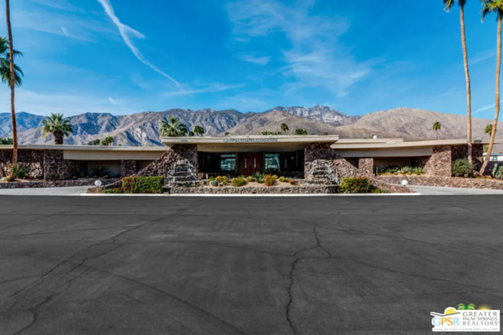 1566 Cabildo Circle Palm Springs, CA 92264