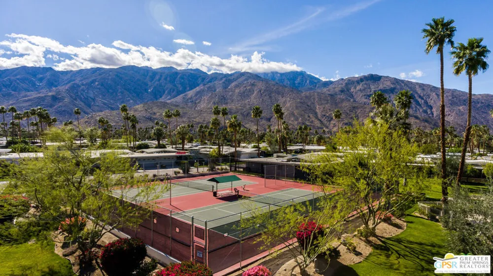 1566 Cabildo Circle Palm Springs, CA 92264