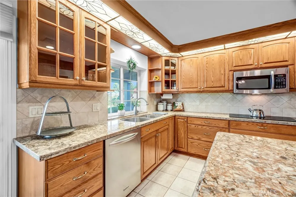 11941 Paseo Bonita Los Alamitos, CA 90720
