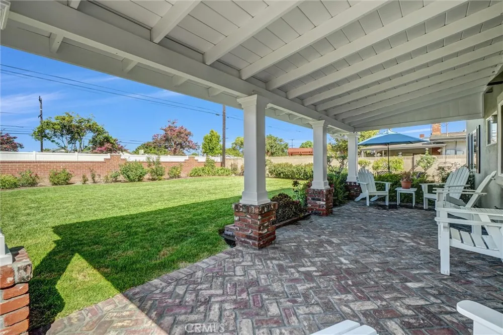 11941 Paseo Bonita Los Alamitos, CA 90720