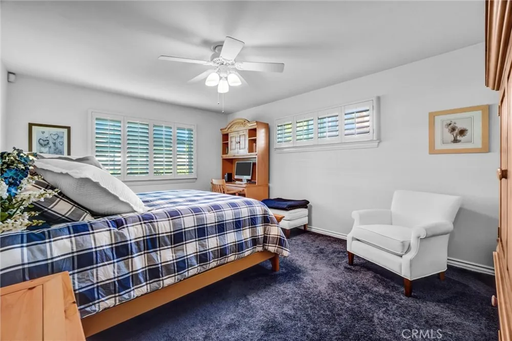 11941 Paseo Bonita Los Alamitos, CA 90720