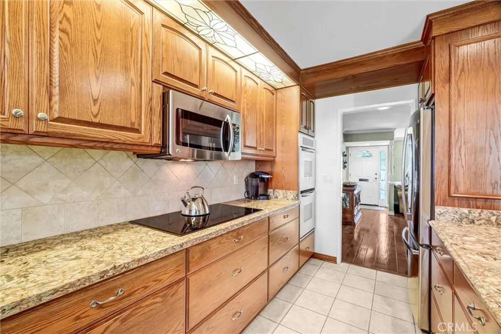 11941 Paseo Bonita Los Alamitos, CA 90720