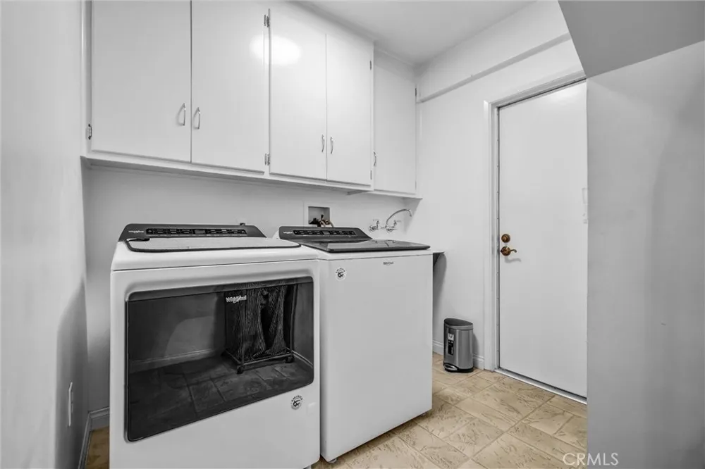 11941 Paseo Bonita Los Alamitos, CA 90720