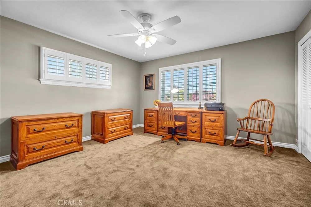 11941 Paseo Bonita Los Alamitos, CA 90720