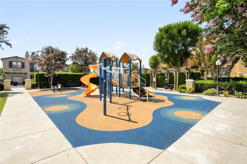 13190 Murano Chino, CA 91710