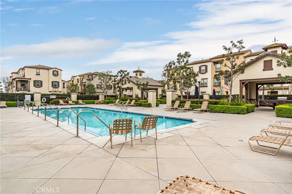 13190 Murano Chino, CA 91710
