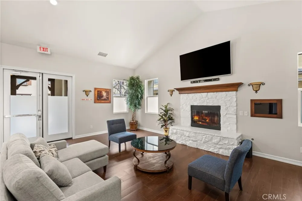 13190 Murano Chino, CA 91710