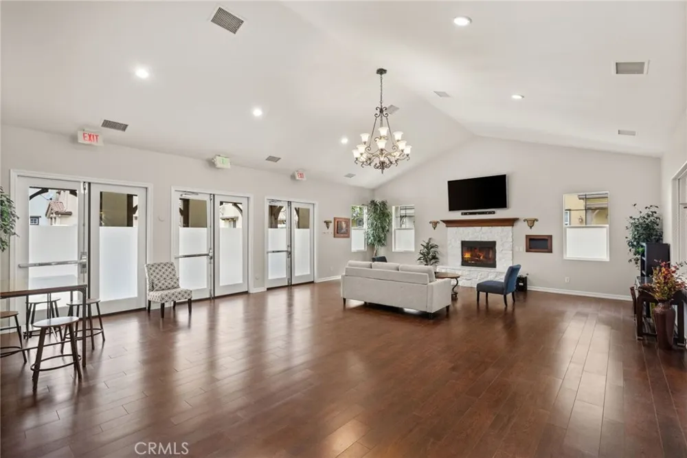 13190 Murano Chino, CA 91710