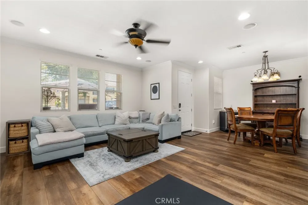 13190 Murano Chino, CA 91710