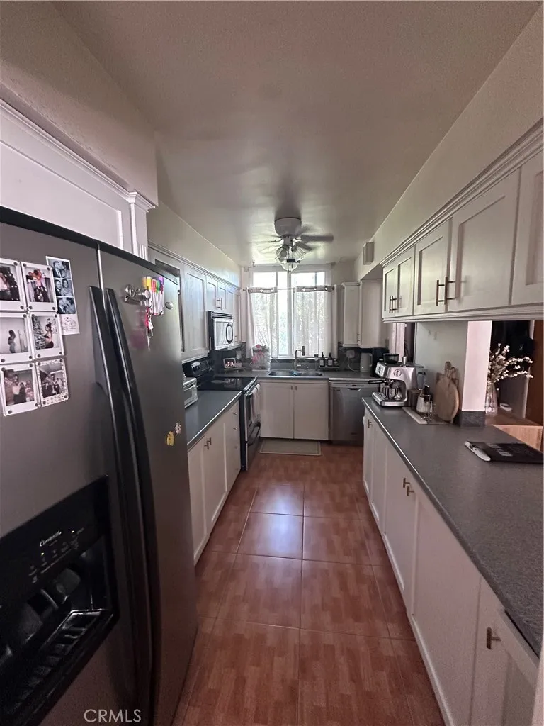6979 Palm Court #211C Riverside, CA 92506