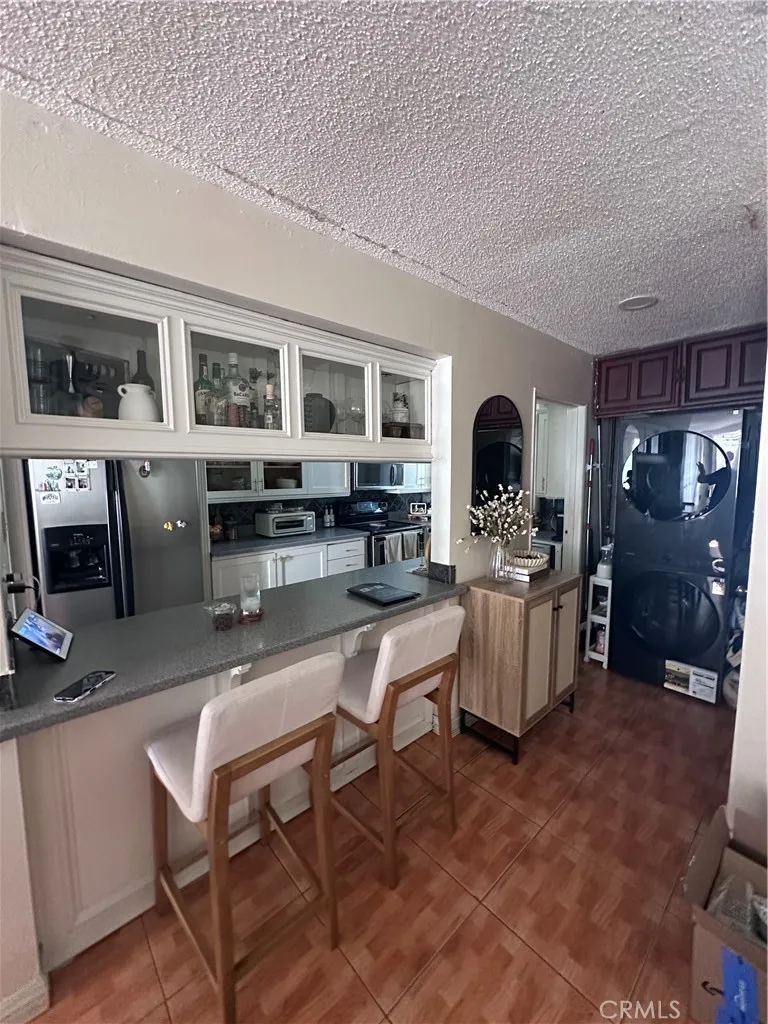 6979 Palm Court #211C Riverside, CA 92506