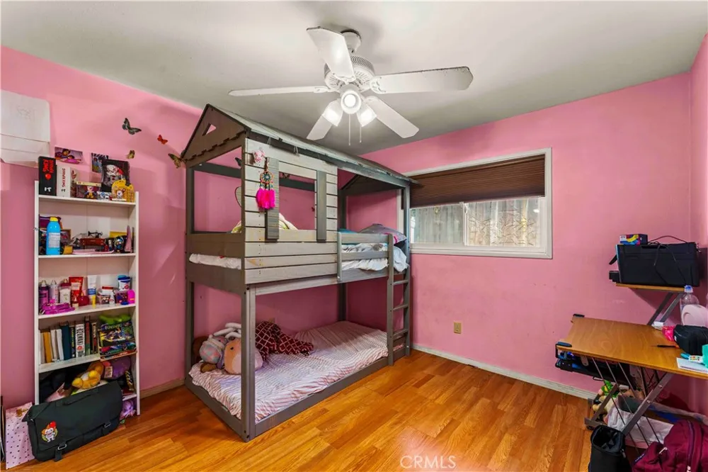28236 Hot Springs Canyon Country, CA 91351