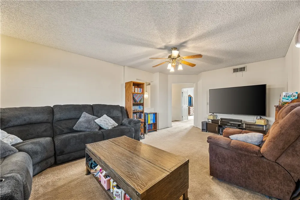 12796 Kern River Road Victorville, CA 92392