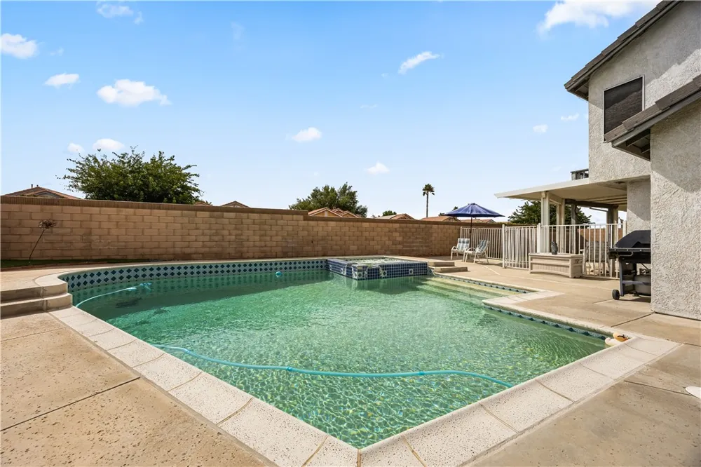 12796 Kern River Road Victorville, CA 92392