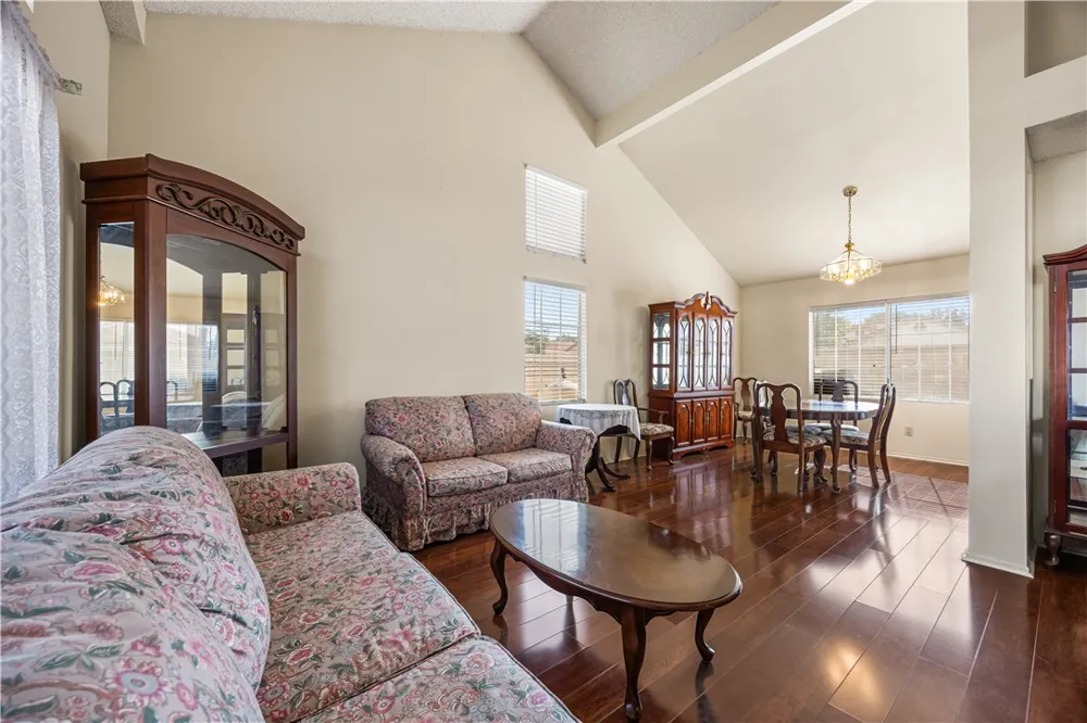 12796 Kern River Road Victorville, CA 92392