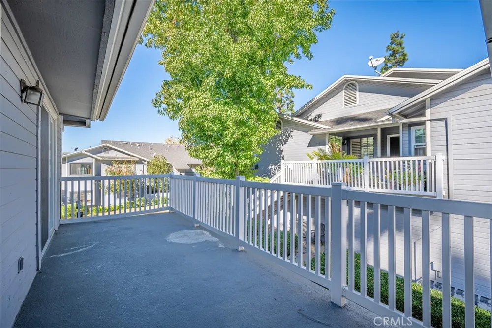 1756 Shady Oaks Court Azusa, CA 91702