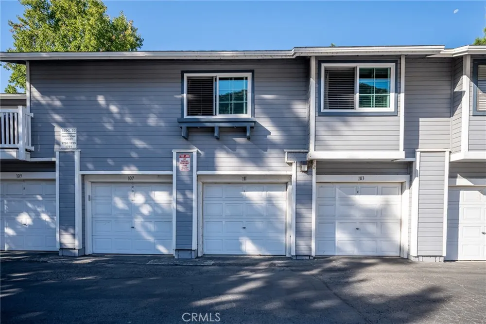 1756 Shady Oaks Court Azusa, CA 91702